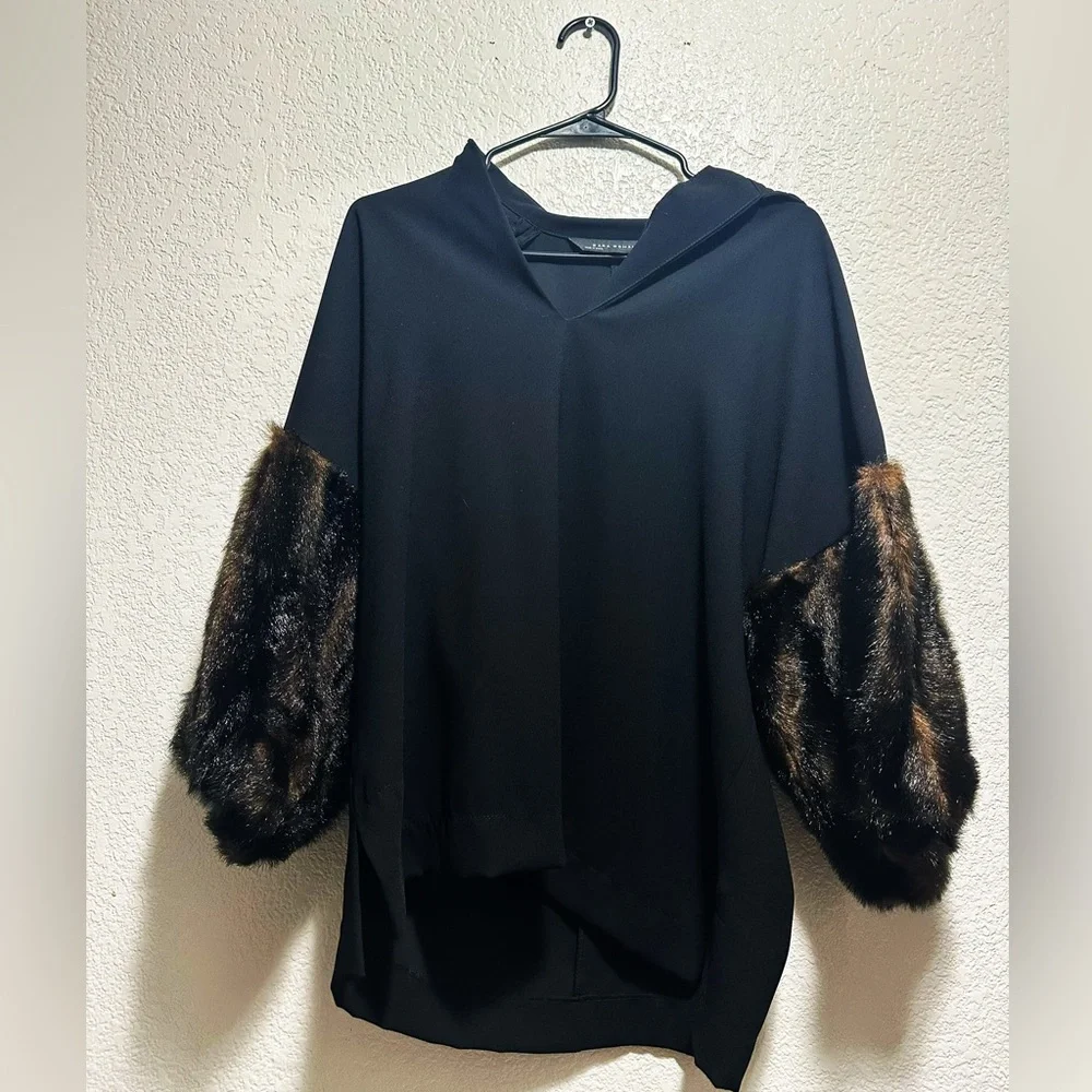 Vintage style Zara Black V-Neck Tunic with Faux-Fur Brown Balloon Sleeves - Picture 7 of 12